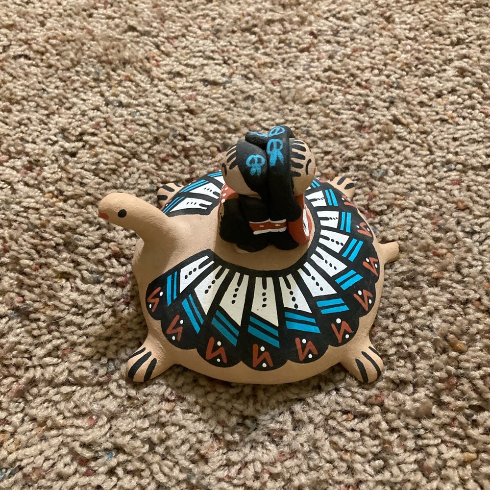 Handcrafted and signed Native American Style Turtle storyteller  Figurine